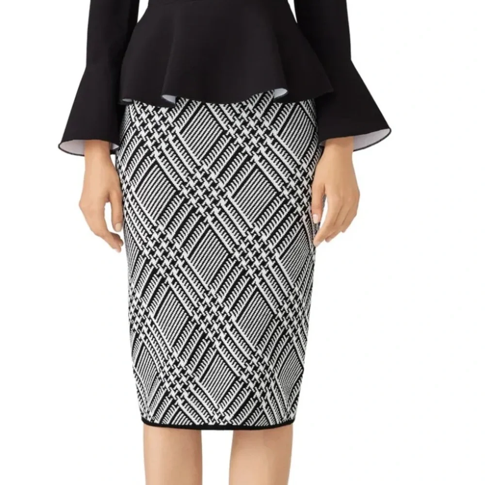 Elizabeth & James- Elegant Black Peplum Top - Picture 3 of 7